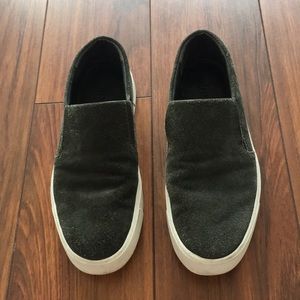 Forest green suede Vince slip on sneaks